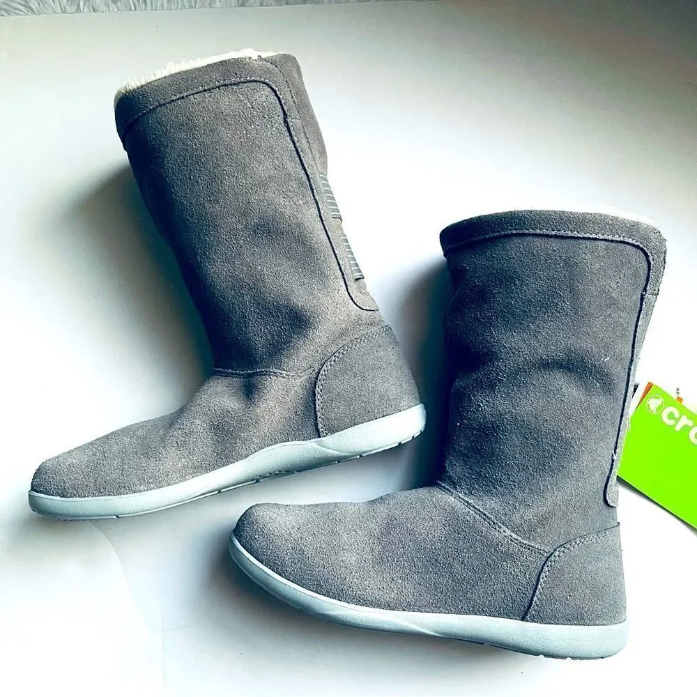 NIB Crocs Adela Foldover Fuzz Bootie 6 Smoke‎ Gray